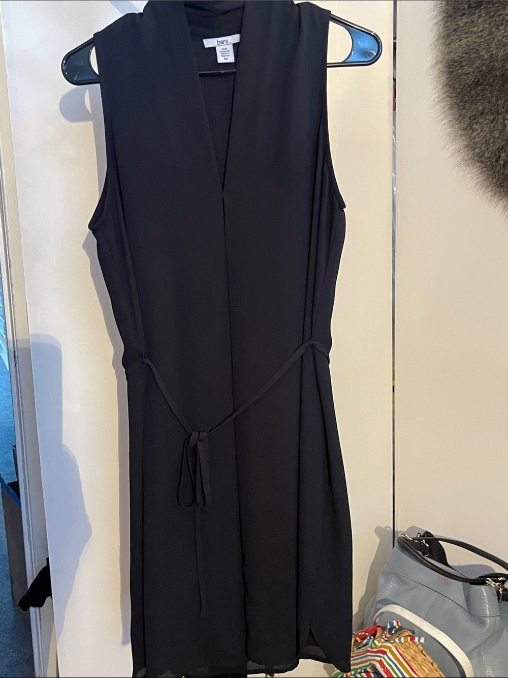 Bar III black v-neck sleeveless dress with tie belt